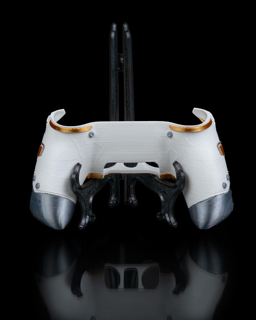 Mecha 3D Printed Controller Cover: Customizable Gaming Accessory
