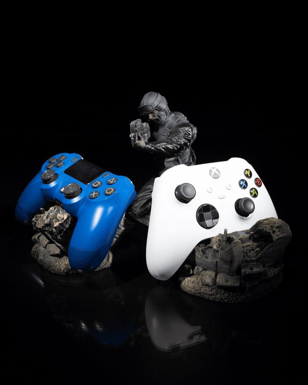 Barricade Controller Stand for Xbox & PS5 – Single or Dual Holder | 3D Printed Gaming Desk Organizer | Perfect Gift for Gamers