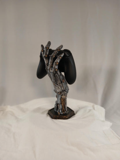 3D Printed Robot Hand Controller Holder: Sci-Fi Gamer Desk Display