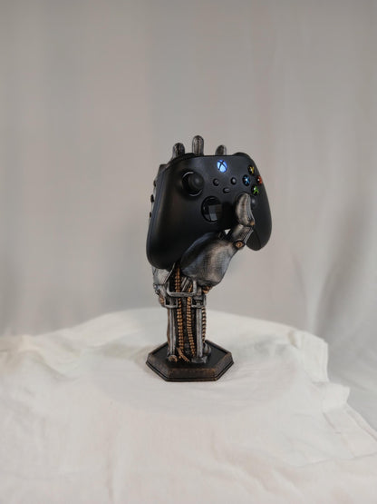 3D Printed Robot Hand Controller Holder: Sci-Fi Gamer Desk Display