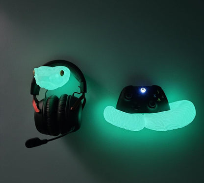 Silent Slither Anaconda Wall Controller & Headset Holder | Snake Gaming Wall Mount